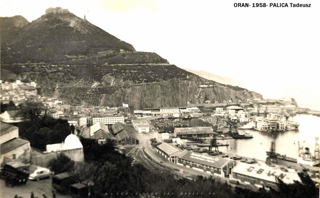 Oran - Port - Vue ves Santa-Cruz - 9e Hussards - M.D.L. Palica - 1958.jpg